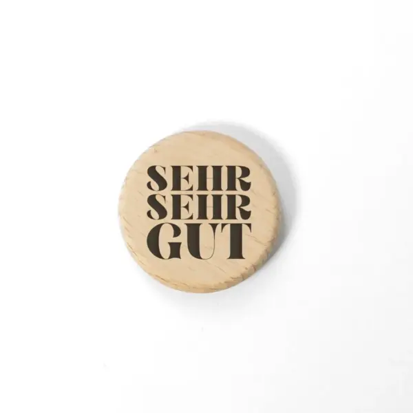 Magnet_SehrSehrGut Holzmagnet Sehr Sehr Gut (4 cm)